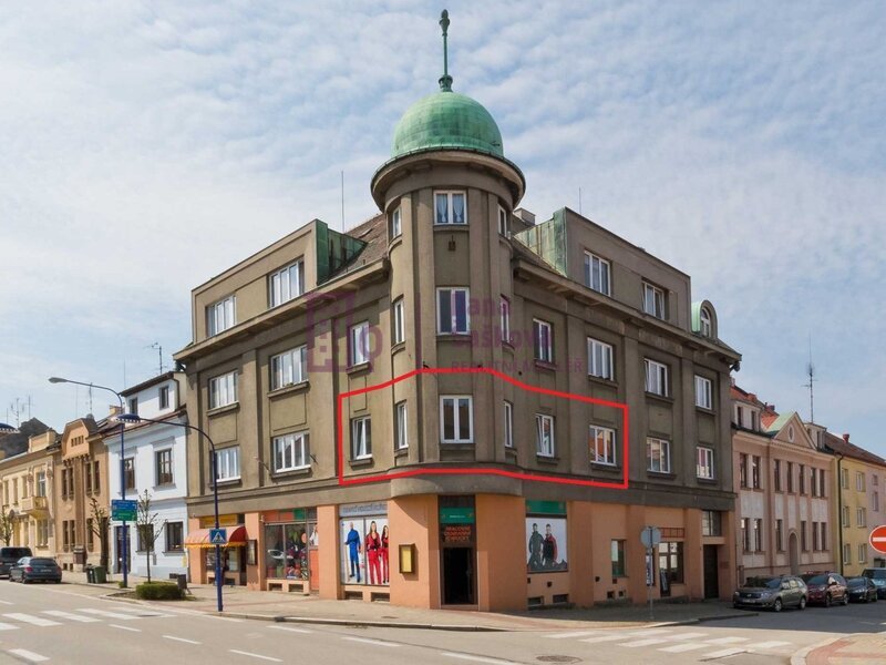 Pronájem, byt 3+kk, 61 m2, Jindřichův Hradec, Sládkova