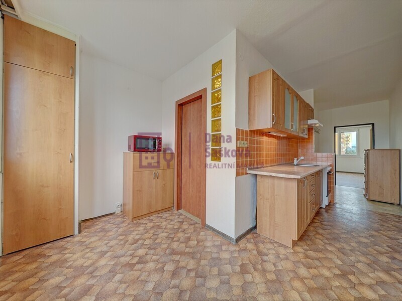 Pronájem, byt 2+1, 62 m2, Jindřichův Hrade, sídliště Vajgar