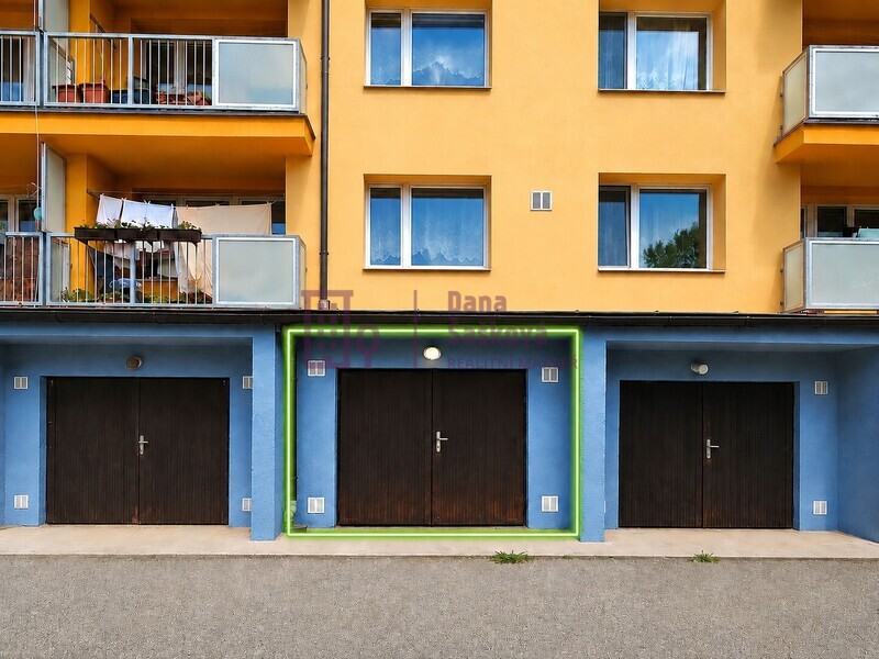 Pronájem, garáž, 18 m2, Jindřichův Hradec, Jakubská