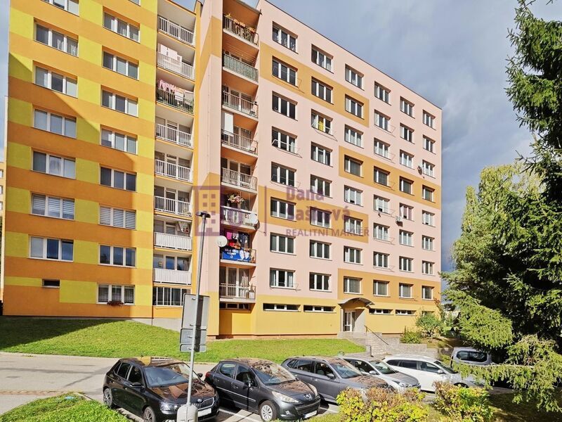 Pronájem, byt 1+1, 42 m2, Jindřichův Hradec, sídliště Vajgar