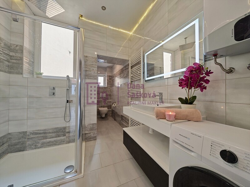 Prodej, mezonetový byt, Jindřichův Hradec - Stará Cesta