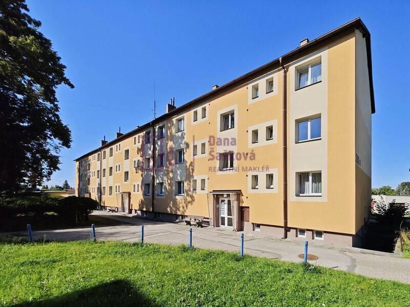 Pronájem, byt 3+kk, 55 m2, Jindřichův Hradec, ul. Sídliště
