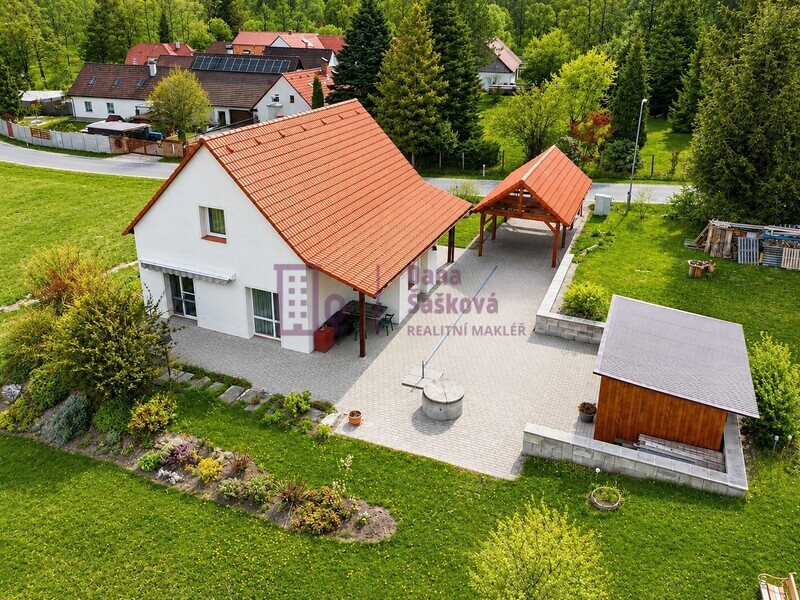 Prodej, rodinný dům, 738 m2, Kamenný Malíkov