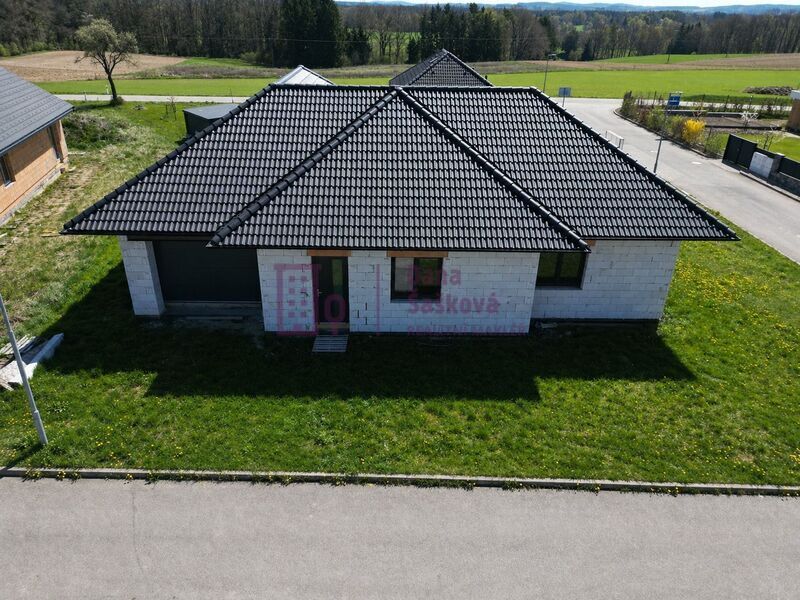 Prodej, rozestavěný rodinný dům, 805 m2, Horní Skrýchov