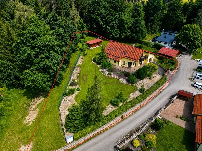 Prodej, rodinný dům, 2641 m2, Rodvínov
